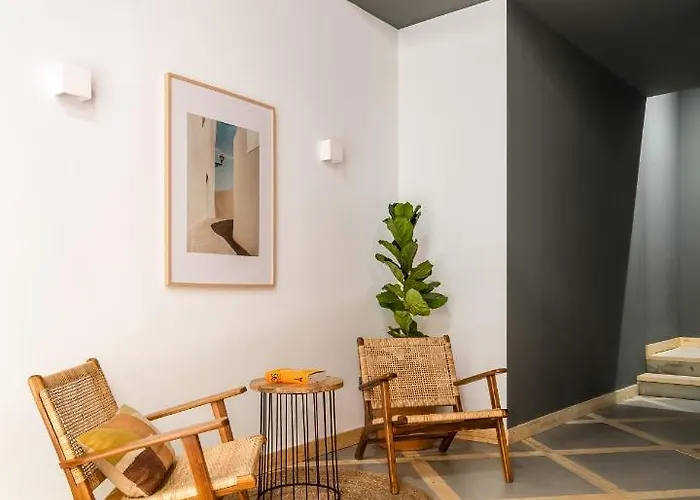 Готель Bypillow La Sal *