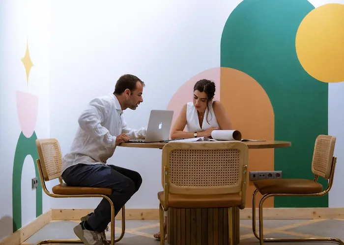 Bypillow La Sal Hotell